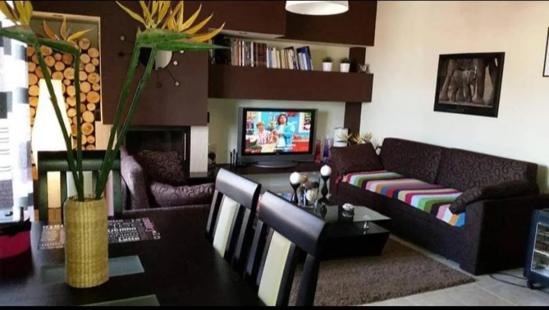 70M2 Apartment Korce Albánie